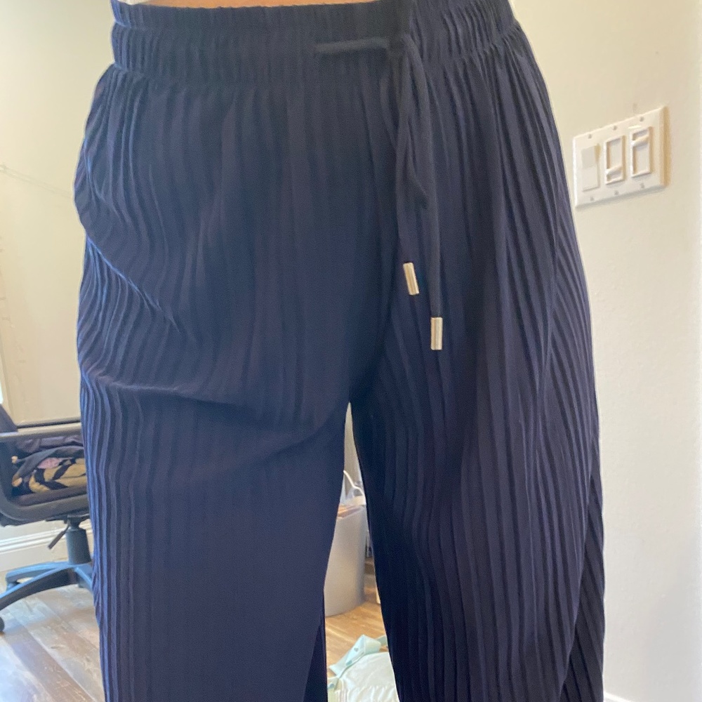 Pants - Picture 4 of 5
